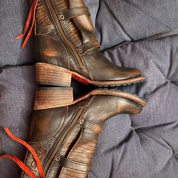 Freebird by Steven Apex size 8 brown distress - Picture 3 of 9